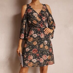 Alexia Admor Black Floral Cold Shoulder Dress Size Medium